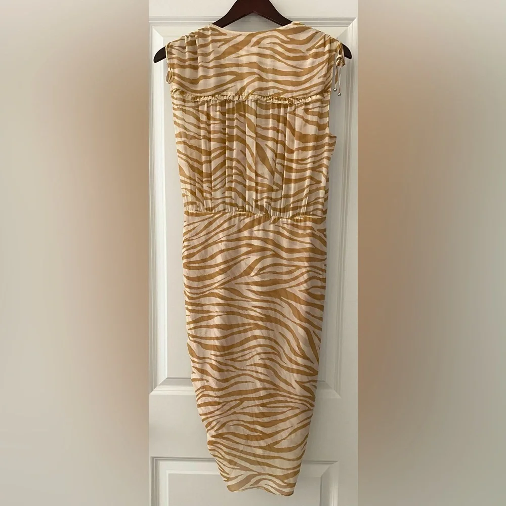 NWOT Veronica Beard Soheyla Ruched Tiger Print Silk Georgette Dress Size 10 - Picture 9 of 11